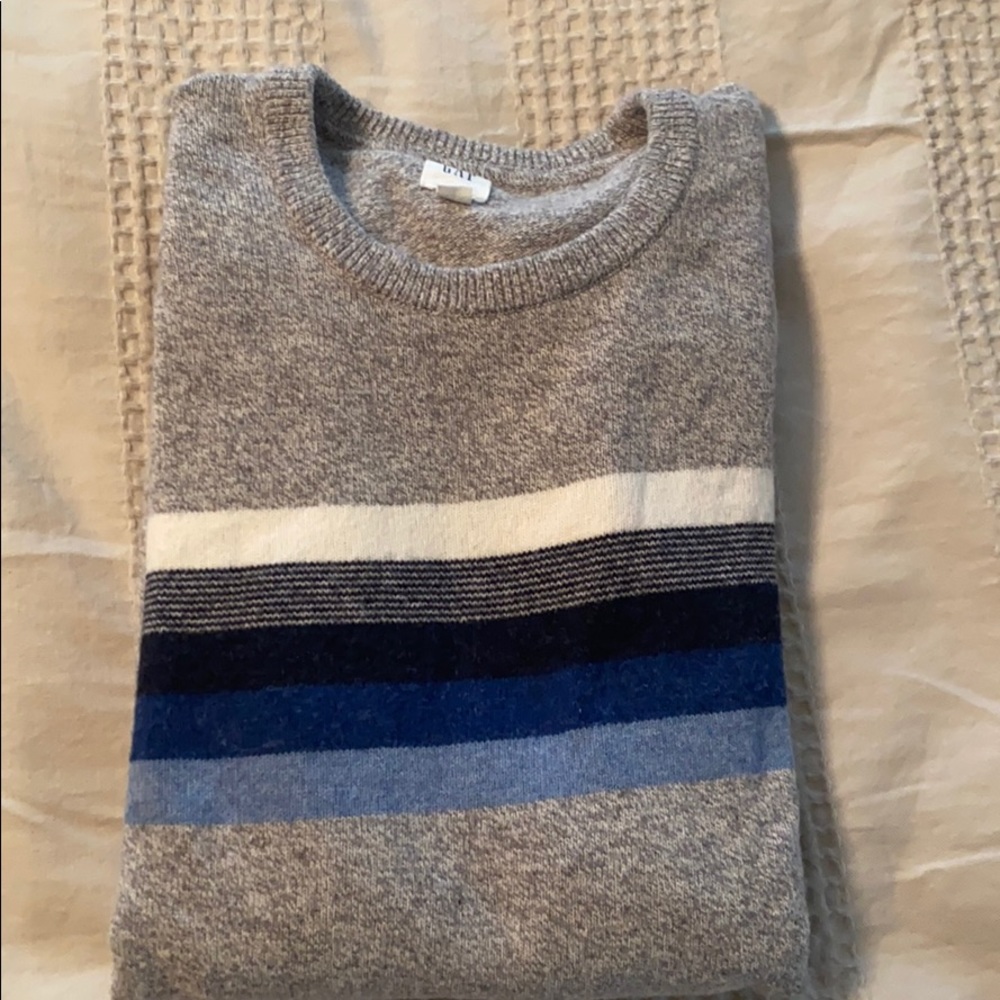 Gap wool sweater